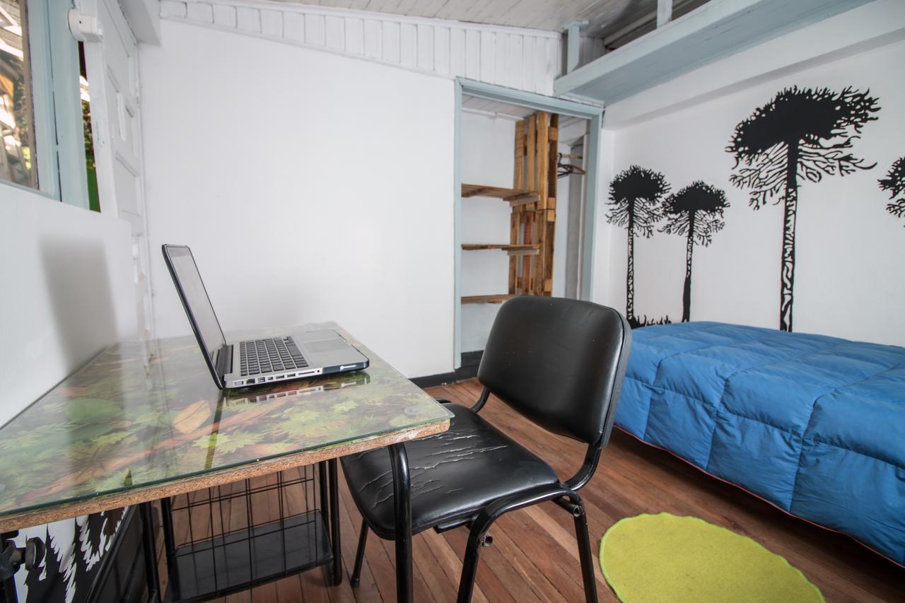 Tipico Hostel Chile Чильян Экстерьер фото